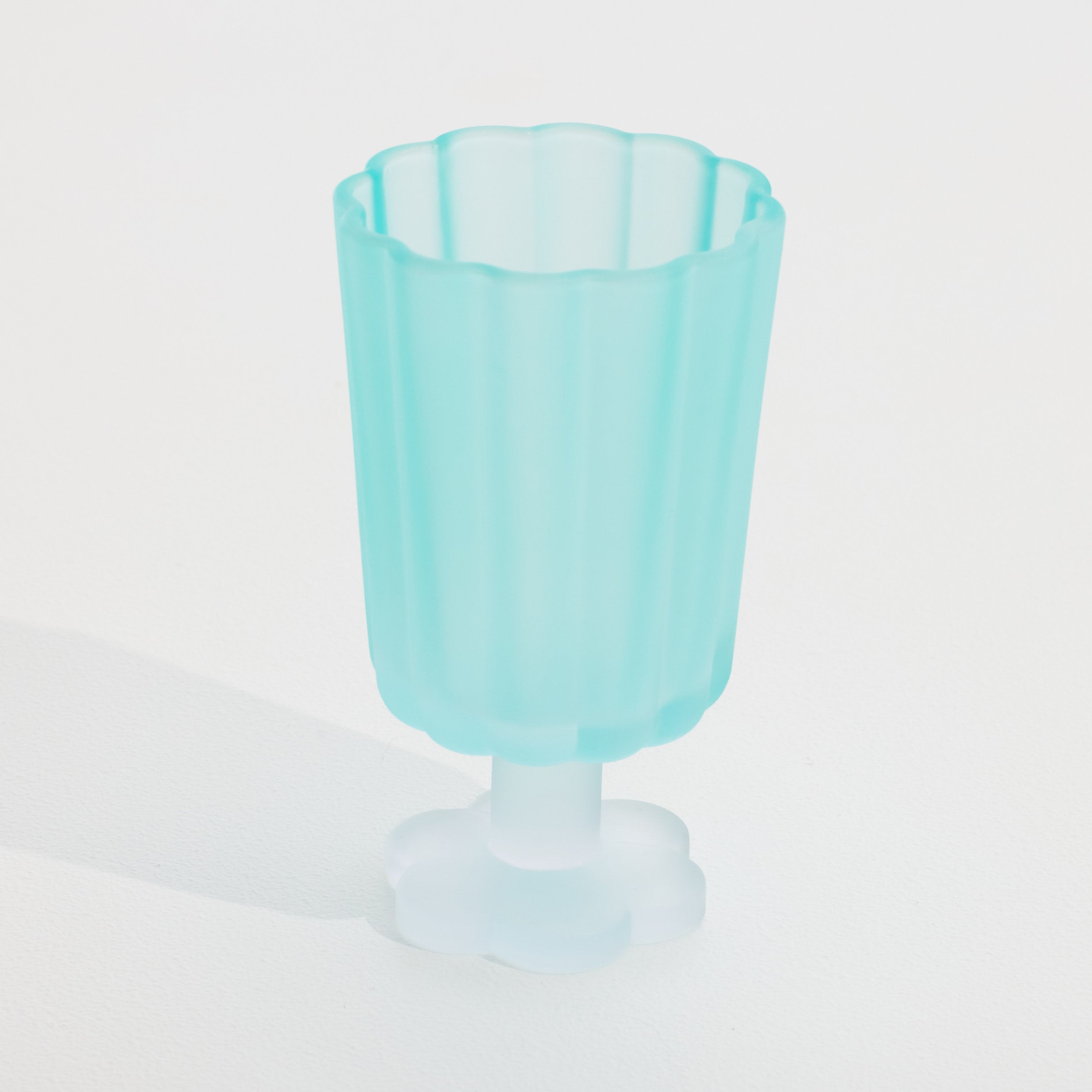 Petal Glass Goblet I Bluebird petal collection STYLD.